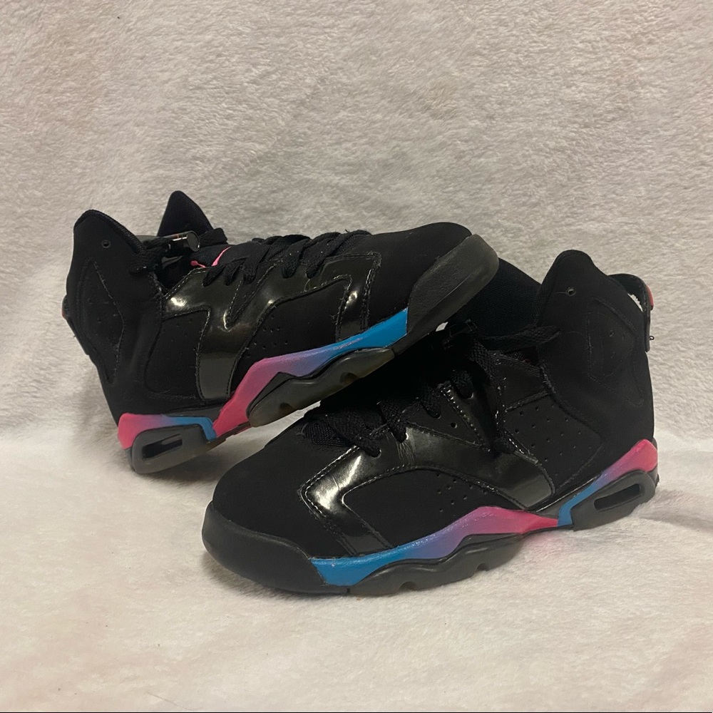 Girls Air Jordan 6 Retro GS Black/Pink Flash-Marina Blue